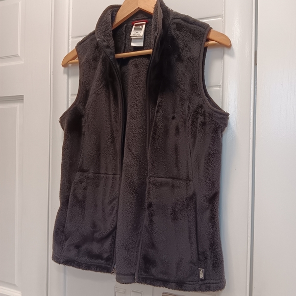 Vest - Picture 3 of 5